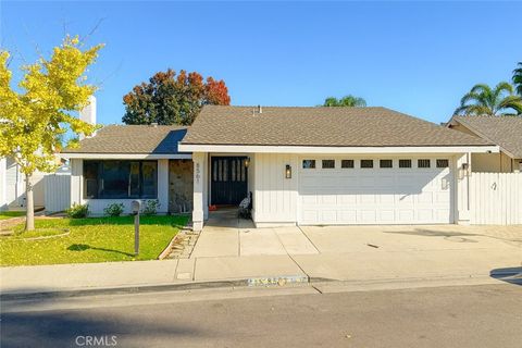 Photo of 8561 Marvale Drive, Huntington Beach, CA 92646 (MLS # OC25266073)