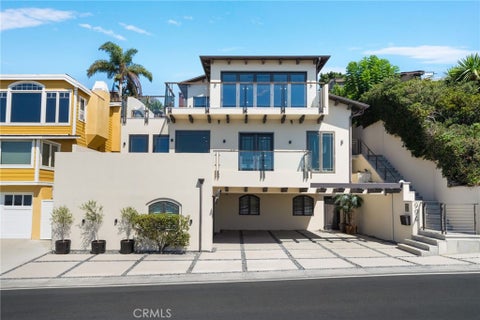 Photo of 994 Temple Hills DR, Laguna Beach, CA 92651 (MLS # OC26195531)