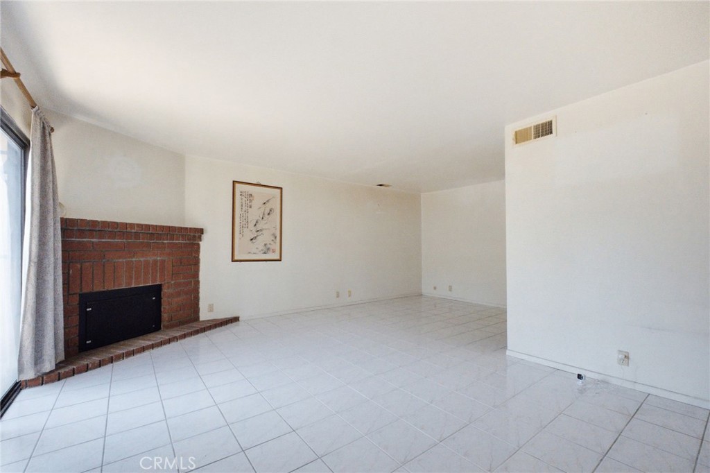 506 Pomelo Avenue C