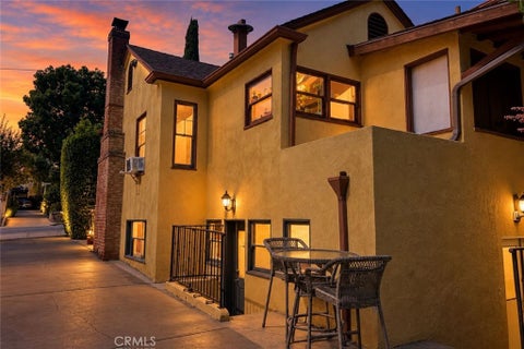 Photo of 940 Hilldale Ave AVE, West Hollywood, CA 90069 (MLS # SR26218766)