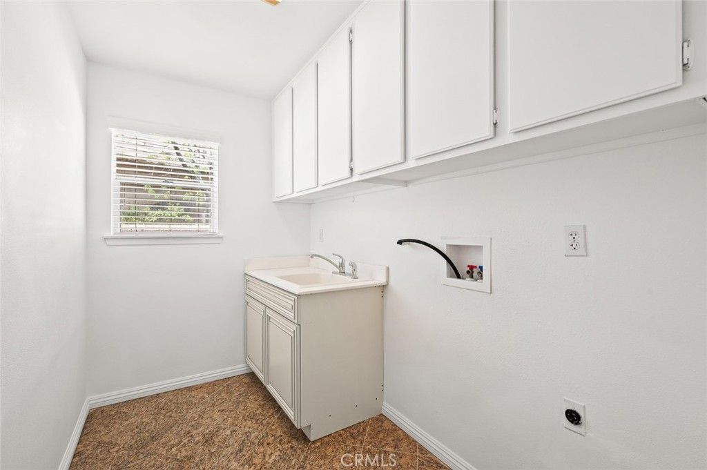 listing image 130721529150678790620
