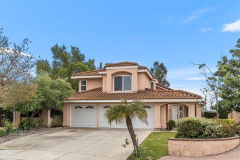 Photo of 1 Santa Catrina, Rancho Santa Margarita, CA 92688 (MLS # OC26069376)