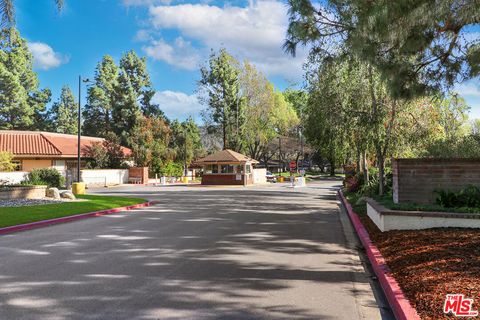 Tiny photo for 20151 Village 20 Vlg, Camarillo, CA 93012 (MLS # 26641625)