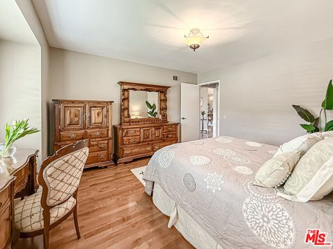 Tiny photo for 20151 Village 20 Vlg, Camarillo, CA 93012 (MLS # 26641625)