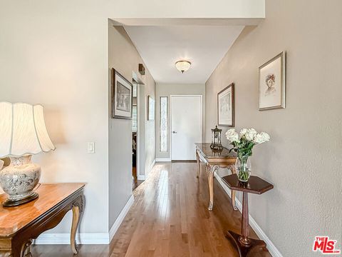 Tiny photo for 20151 Village 20 Vlg, Camarillo, CA 93012 (MLS # 26641625)