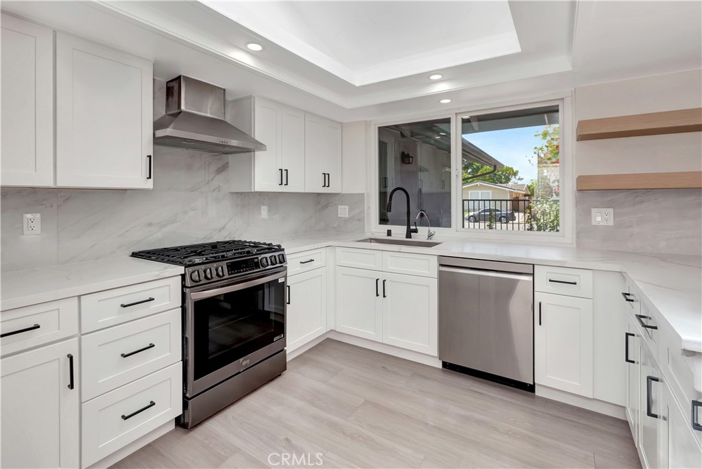 3242 Yellowtail Drive