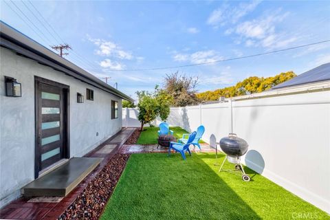 Photo of 1886 Bonita Avenue, La Verne, CA 91750 (MLS # TR26045017)