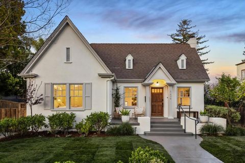 Photo of 1619 Escobita Avenue, Palo Alto, CA 94306 (MLS # ML82039220)