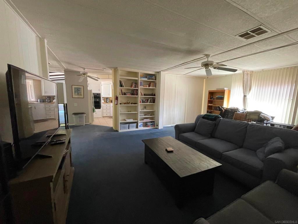 1010 Palm Canyon Dr 278