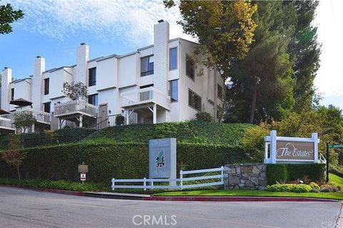 Photo of 3602 W Estates Ln, Rolling Hills Estates, CA 90274 (MLS # PV26054384)