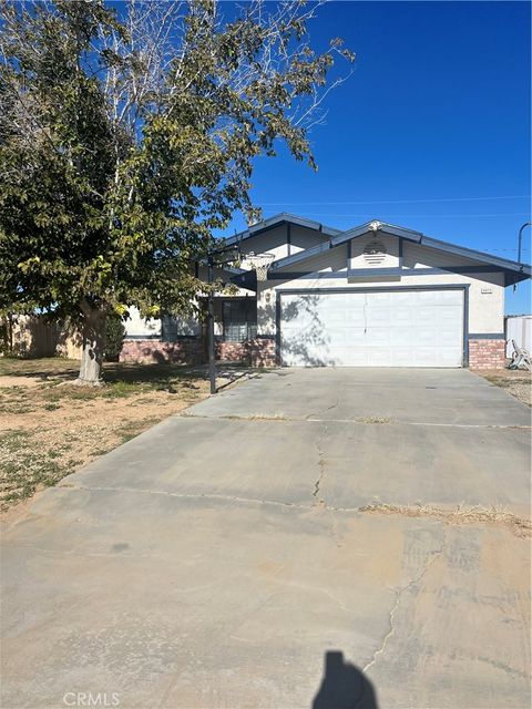 Photo of 8873 Holly Ave, California City, CA 93505 (MLS # SR25271330)