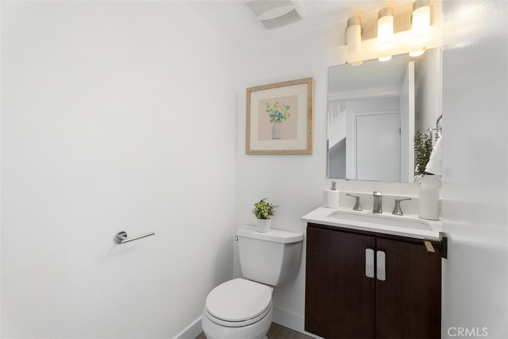 2532 S Laurelwood 119