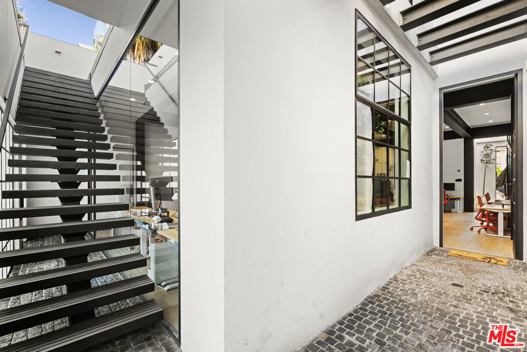 1346 Abbot Kinney Boulevard