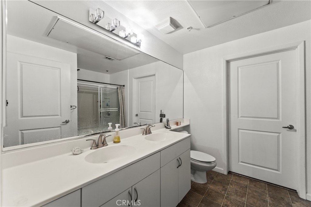 Stadium Lofts - Residential