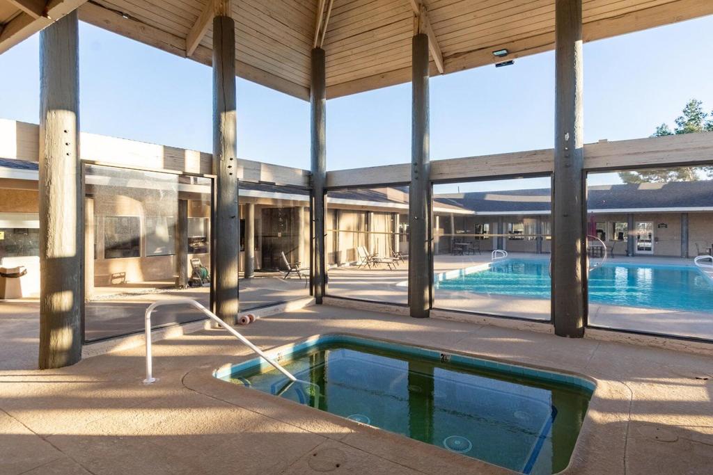 Hidden Springs - Manufactured In Park