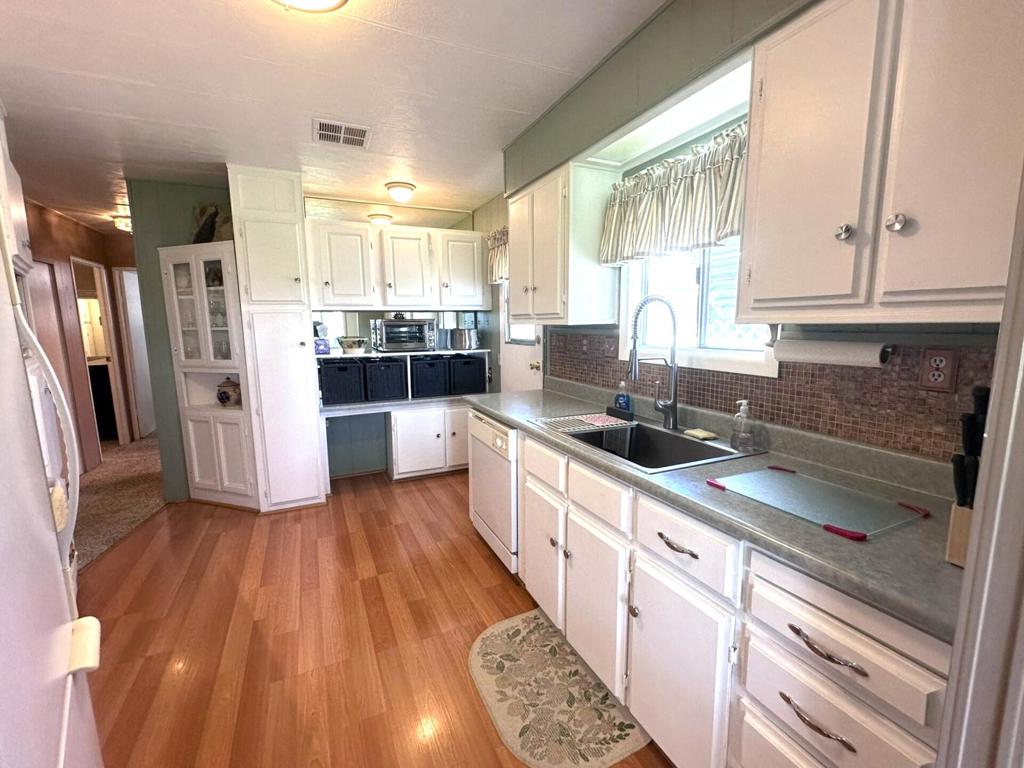 Hidden Springs - Manufactured In Park