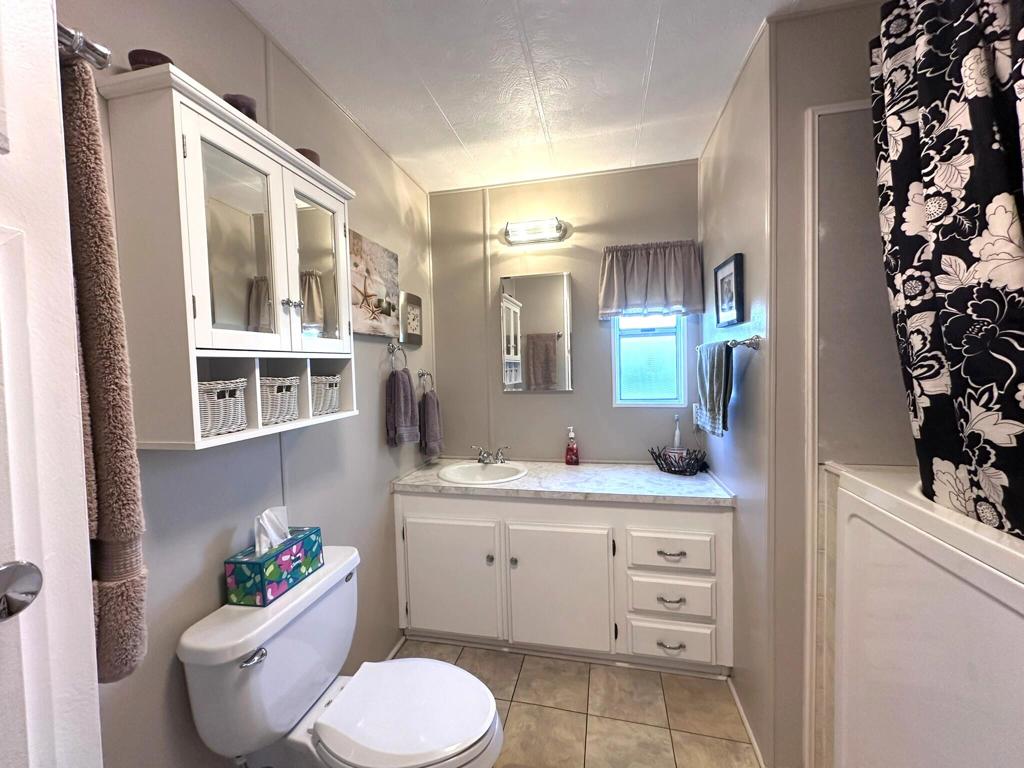 Hidden Springs - Manufactured In Park