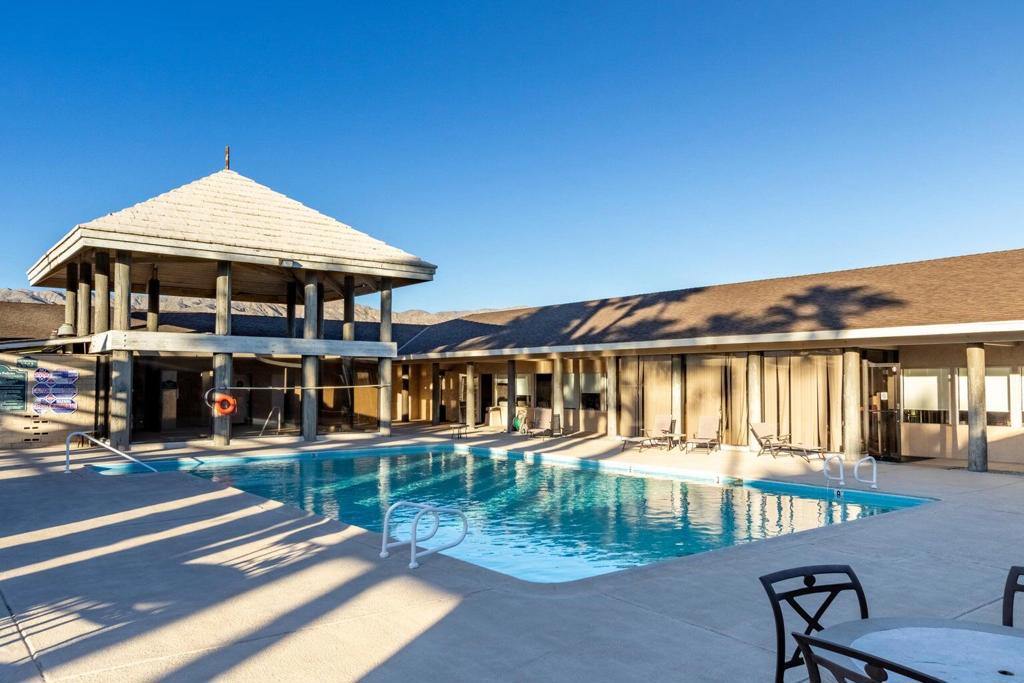 Hidden Springs - Manufactured In Park