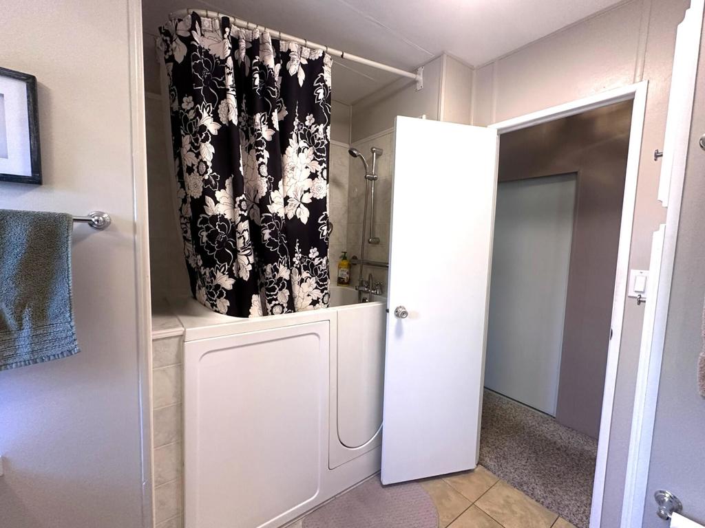 Hidden Springs - Manufactured In Park