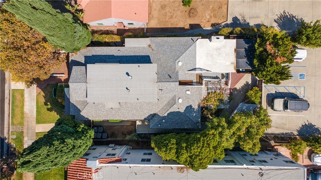 325 Cajon Street