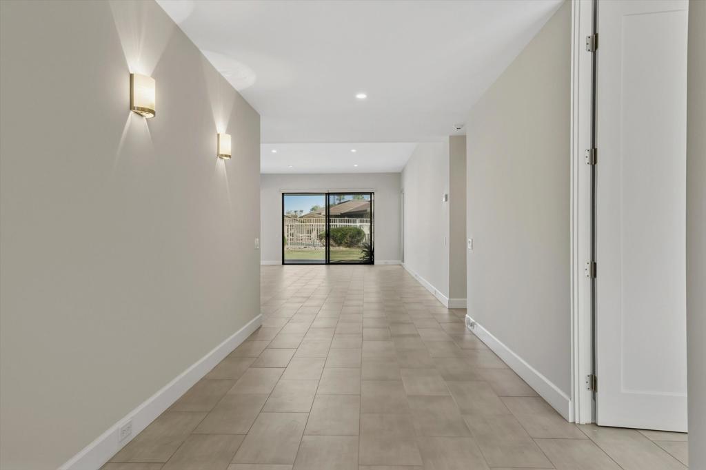 The Springs C.C. - Residential Lease