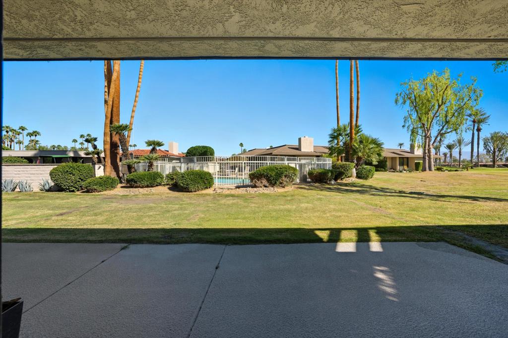 The Springs C.C. - Residential Lease