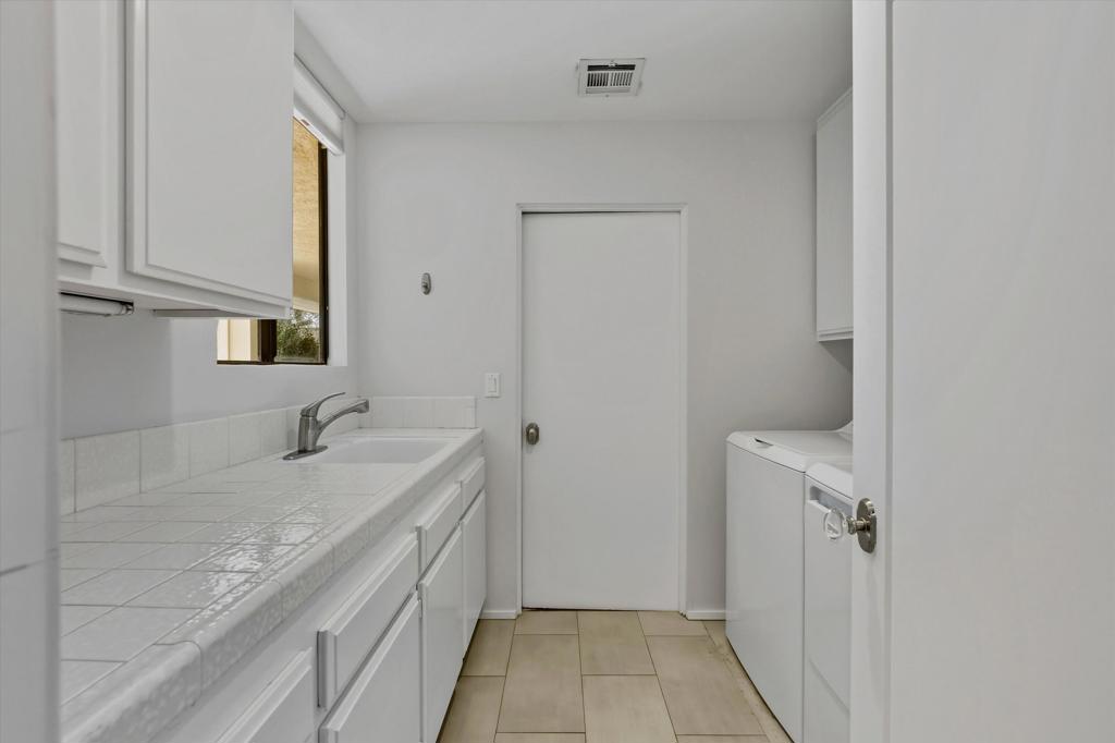 The Springs C.C. - Residential Lease