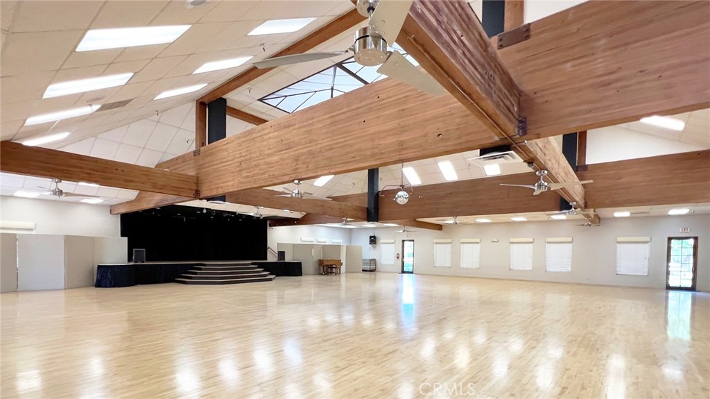 Desert Shadows RV Resort (33619) - Manufactured In Park