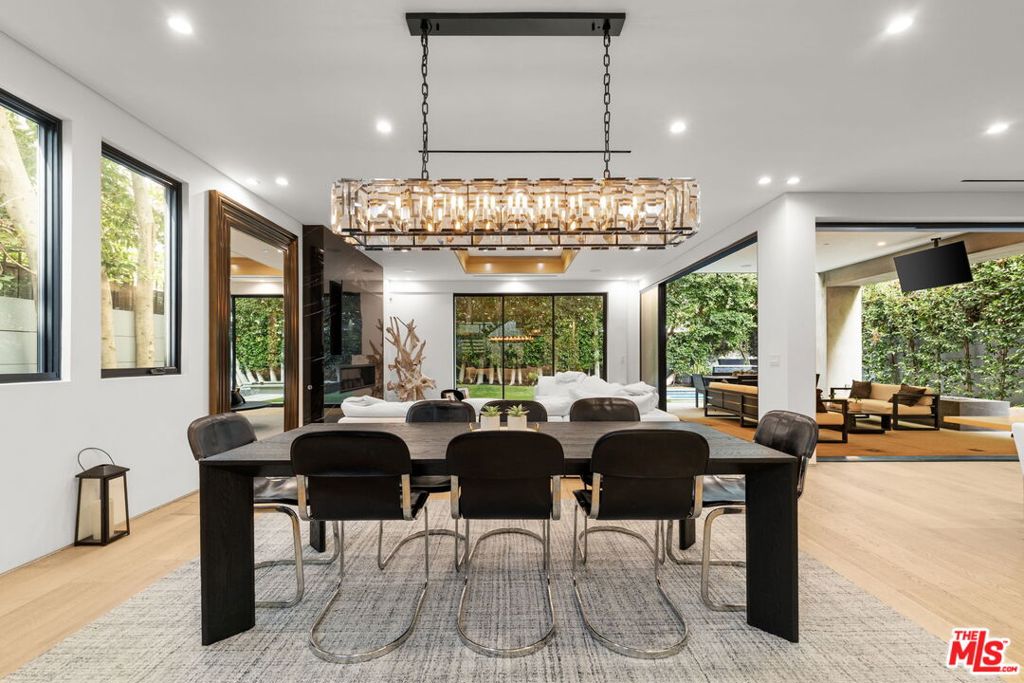 828 N Gardner Street, Los Angeles CA 90046