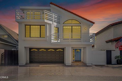 5120 Seabreeze Way Oxnard CA 93035