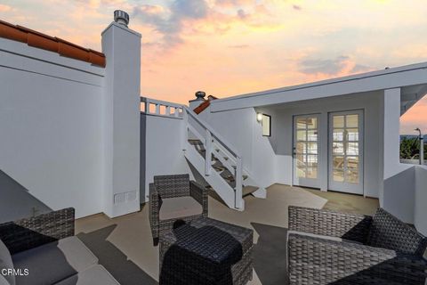 Tiny photo for 5120 Seabreeze Way, Oxnard, CA 93035 (MLS # V1-35049)