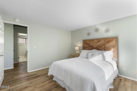 Tiny photo for 5120 Seabreeze Way, Oxnard, CA 93035 (MLS # V1-35049)