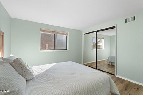 Tiny photo for 5120 Seabreeze Way, Oxnard, CA 93035 (MLS # V1-35049)