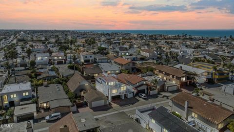 Tiny photo for 5120 Seabreeze Way, Oxnard, CA 93035 (MLS # V1-35049)