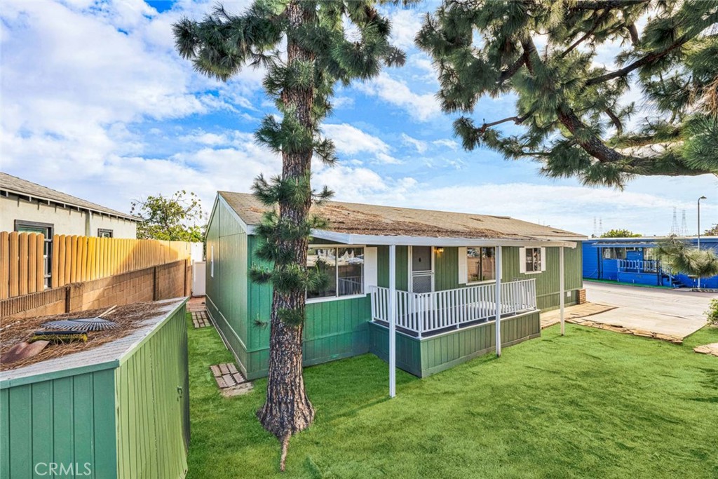 16600 Downey Avenue 60