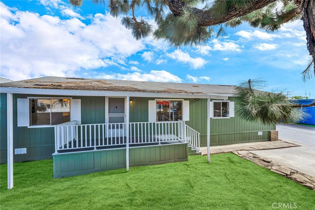 16600 Downey Avenue 60