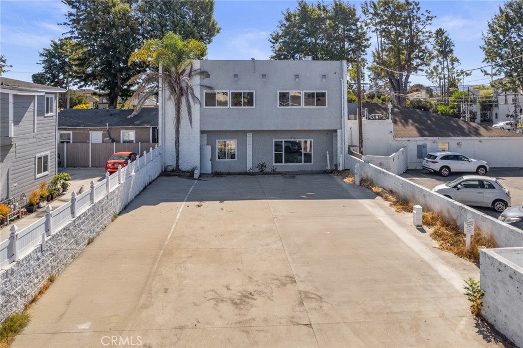 2321 Torrance Boulevard 2
