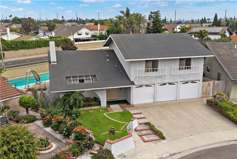11325 Dewdrop Fountain Valley CA 92708