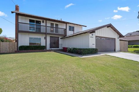 Photo of 6243 Lake Lomond Dr Dr, San Diego, CA 92119 (MLS # 260005243SD)