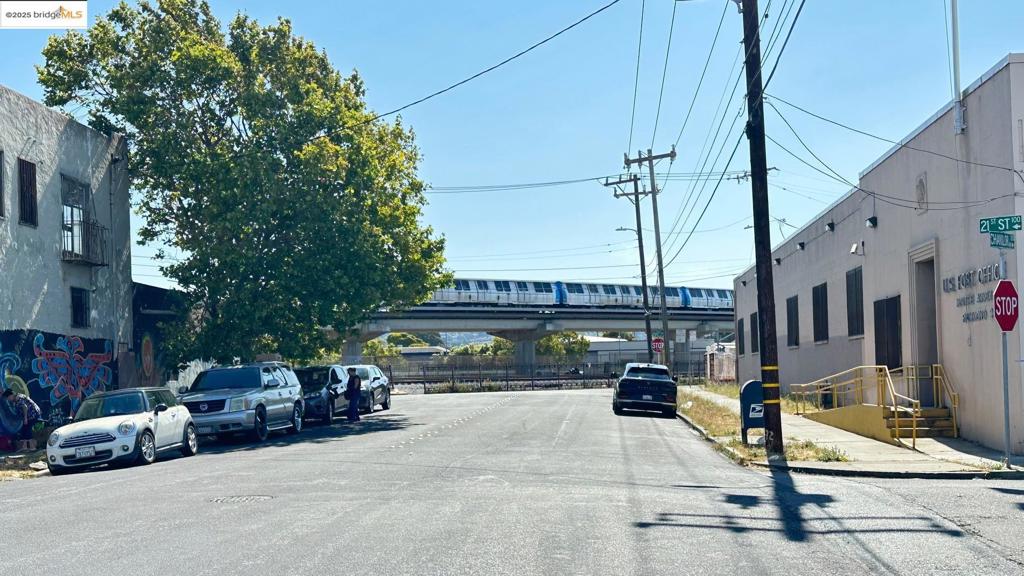 RICHMOND VILLA - Residential Income