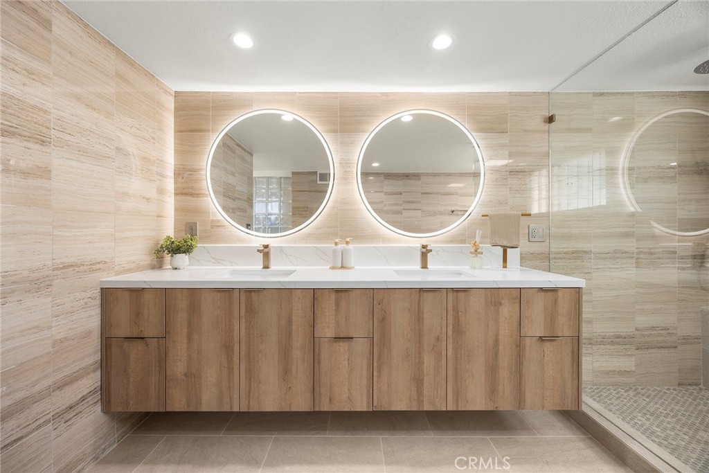 Anaheim Shores (ANSH) - Residential