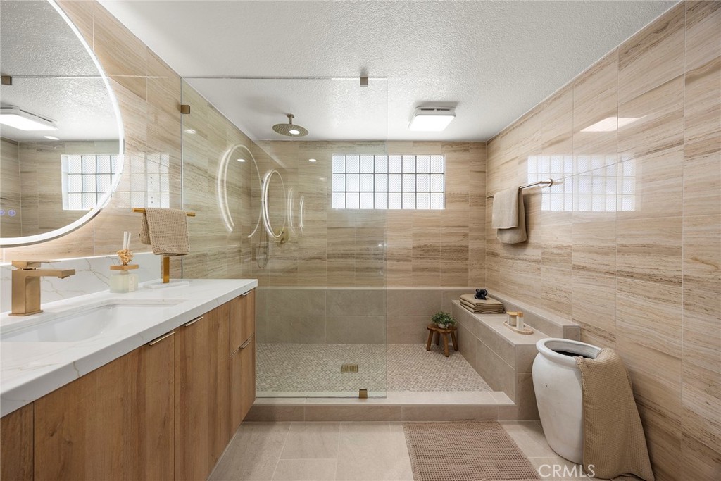 Anaheim Shores (ANSH) - Residential