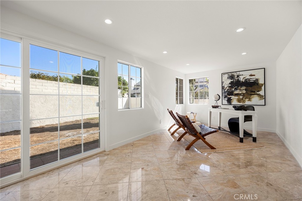 Anaheim Shores (ANSH) - Residential