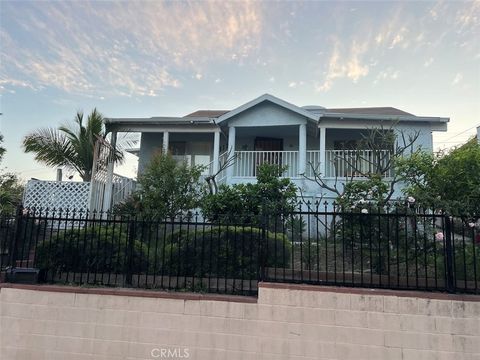 Photo of 4317 Winchester Avenue, Los Angeles, CA 90032 (MLS # OC25102006) Photo of 4317 Winchester Avenue, Los Angeles, CA 90032 (MLS # OC25102006)