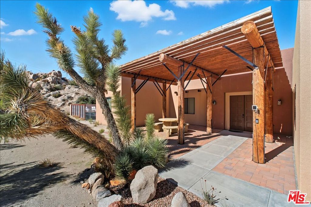 5935 Buena Suerte Road