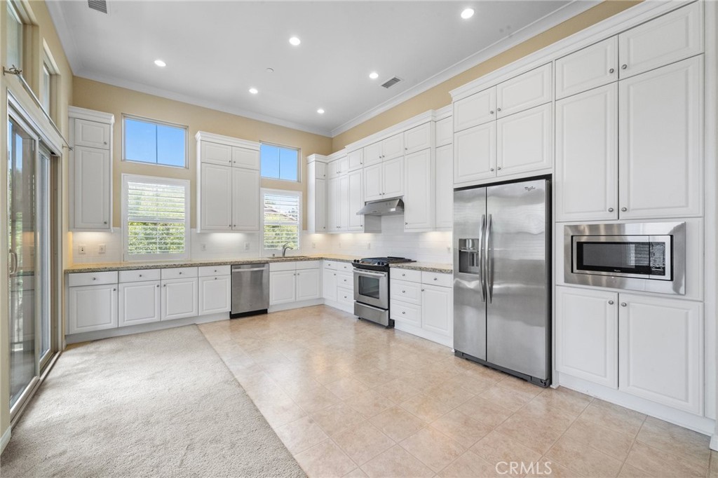 226 Mayfair