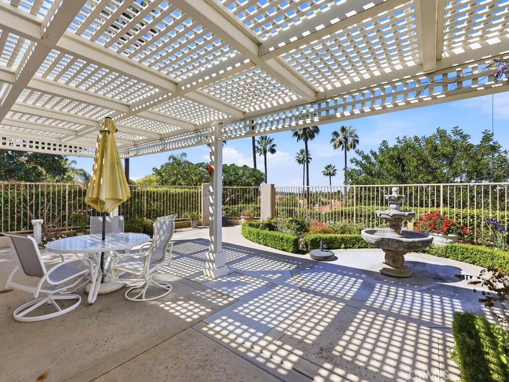 Photo of 21415 Carabela, Mission Viejo, CA 92692 (MLS # OC26054126)