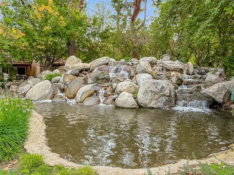 7050 Shoup 163 Canoga Park CA 91303