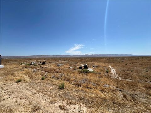 Tiny photo for 1 Cole Trail, Santa Margarita, CA 93453 (MLS # PI25132416)