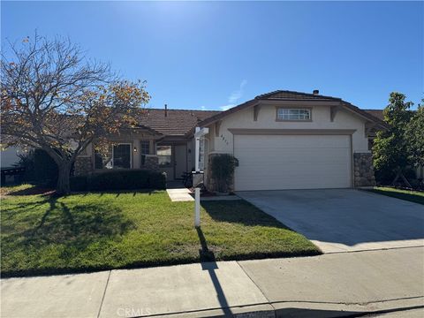 Photo of 4875 Lake Shore Pl, Fallbrook, CA 92028 (MLS # SW25250697)